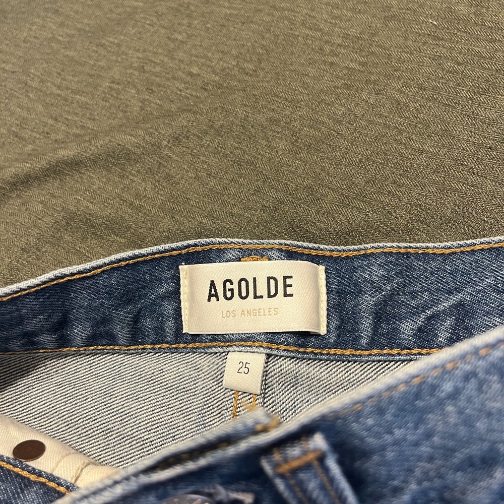 agolde ✨ Parker cuffed shorts NWOT - Picture 3 of 4